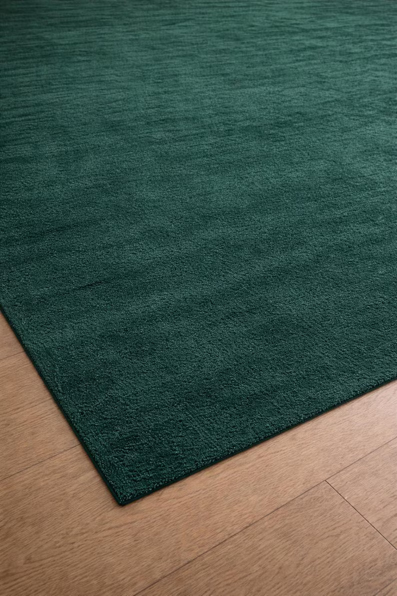 Solid Emerald Green Area Rug – Hand Tufted Plush Carpet for Living Room, Modern Contemporary Bedroom & Home Decor