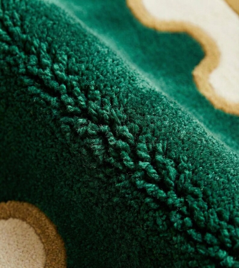 Modern Green Scalloped Edge Rug | Hand Tufted New Zealand Wool Luxury Living Room Area Rug