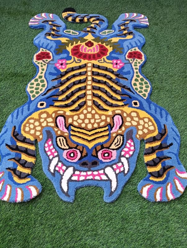 Blue Tiger Shape Area Rug | Hand Tufted New Zealand Wool Abstract Animal Rug | Modern Statement Carpet