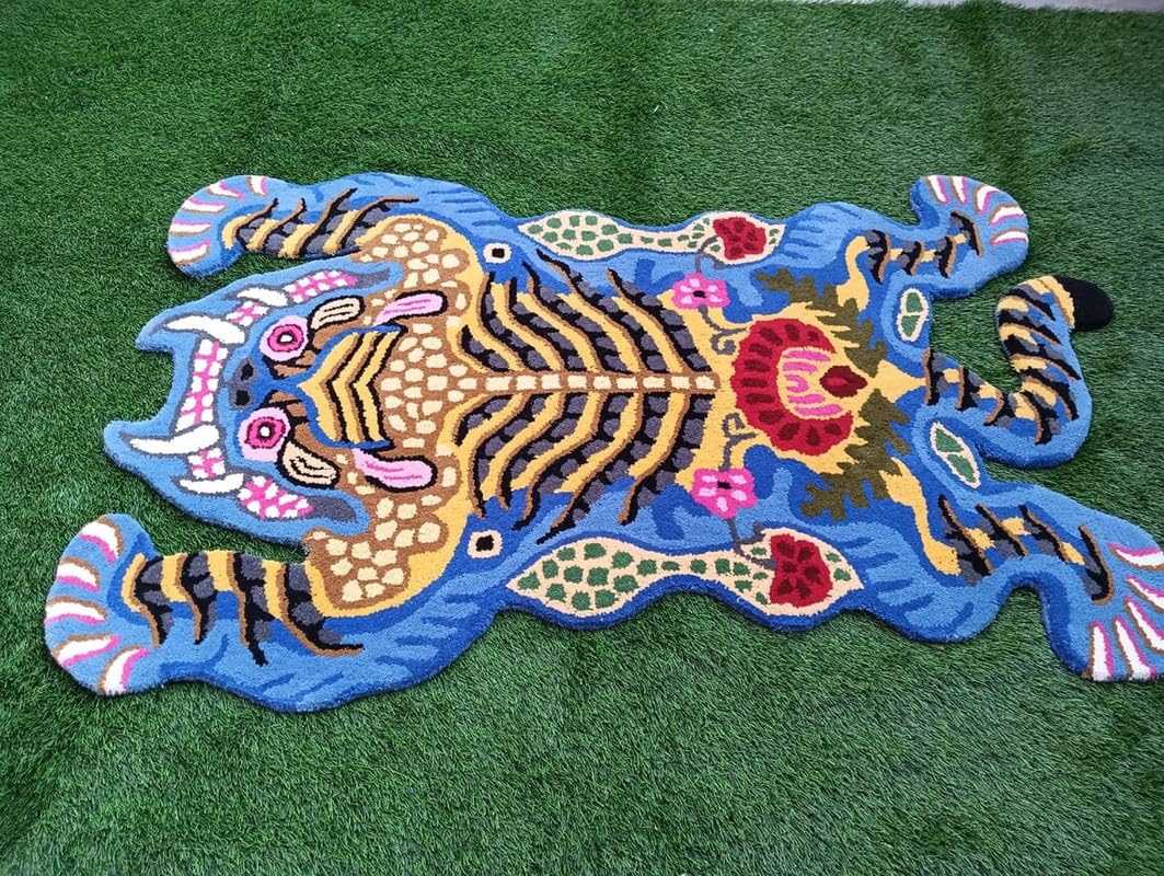 Blue Tiger Shape Area Rug | Hand Tufted New Zealand Wool Abstract Animal Rug | Modern Statement Carpet